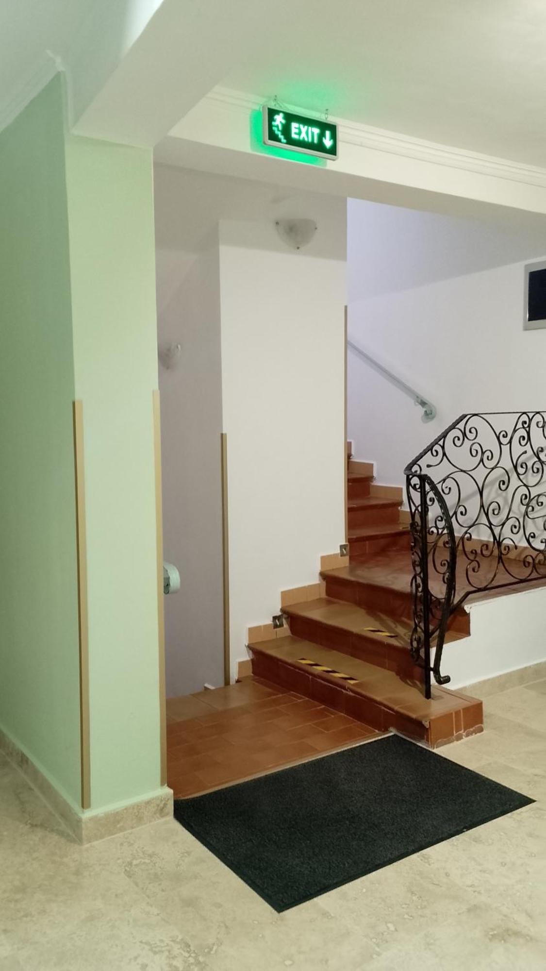 Rhc Royal Hotel Oradea Eksteriør bilde